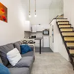 V60 Voeroesmarty Apartment