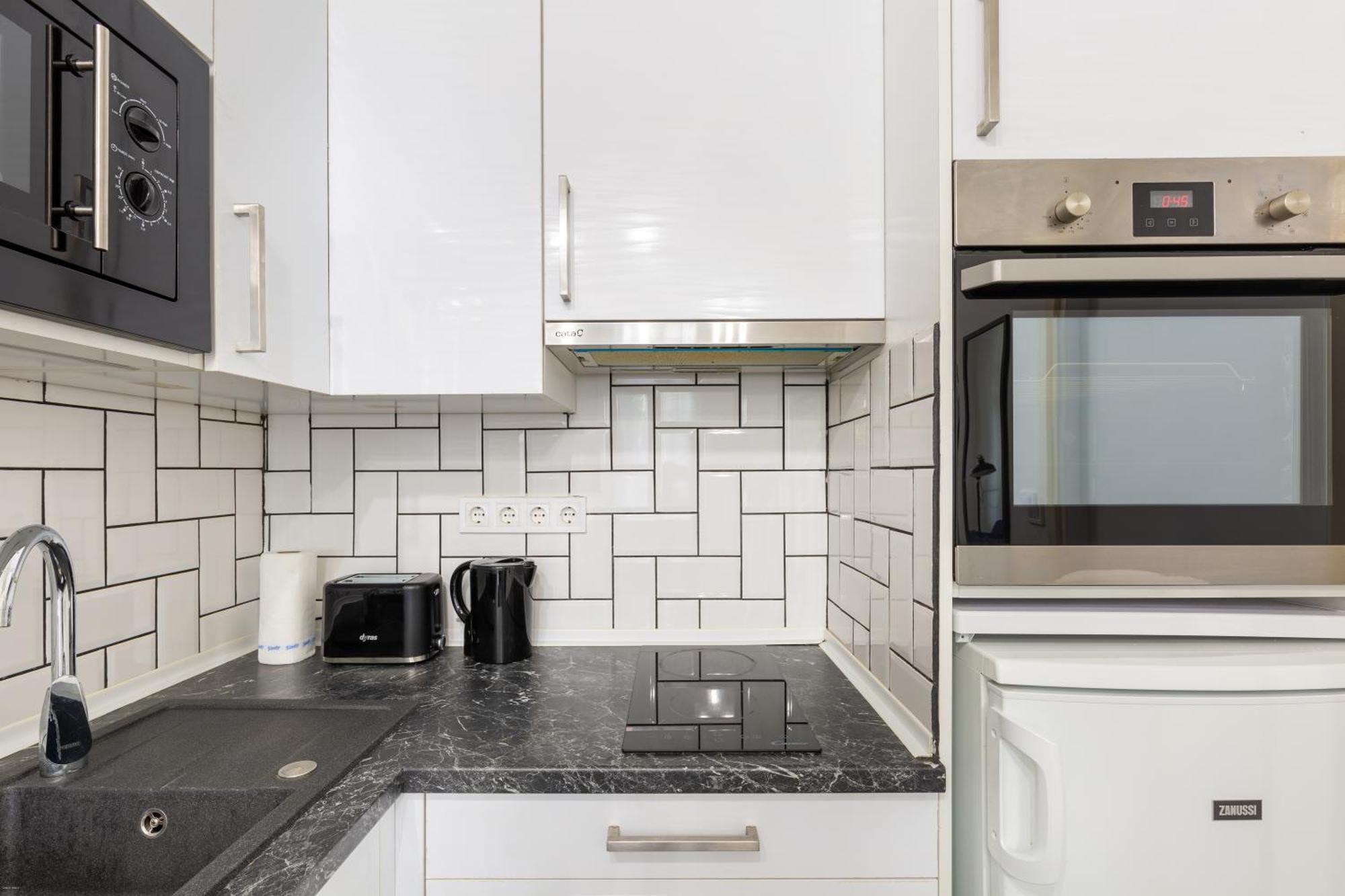 Apartament V60 Voeroesmarty *
